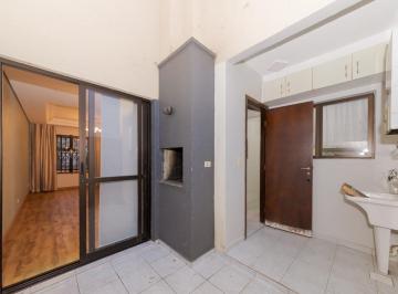 Casa de 3 quartos, Curitiba · Sobrado frente rua 03 dormitórios 01 suíte 041 99710 46 52