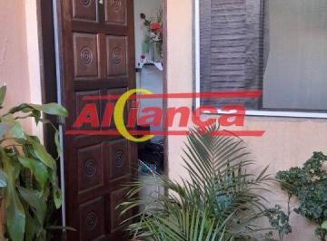 Casa · 175m² · 6 Quartos · 4 Vagas · SOBRADO NO JARDIM DA MAMÃE