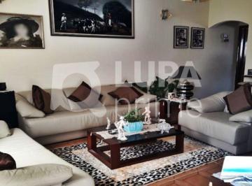 Casa · 204m² · 3 Quartos · 6 Vagas · CASA COM 3 QUARTOS E 6 VAGAS DE GARAGEM À VENDA NA VILA MARIA ALTA