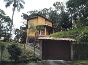 e1594690c16b9017119a11823bf6c3ce20e4d935 · Sobrado em condomínio Fechado na Serra da Cantareira 4 dormitórios, 2 suítes, 4 vagas