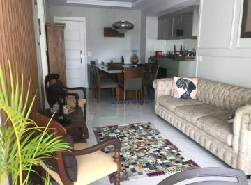 6c2536e3ce952d37021474f3d3cc5391c5eb65fa · Apartamento com 3 quartos  à venda no Centro de Osasco - SP