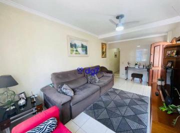 b111c0150ea435a506b1b4e124f88b5faf9b479a · Casa espaçosa e bem iluminada com vista incrível de todas as janelas!