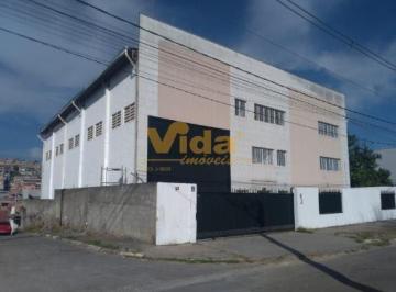Comercial · 750m² · Galpão em Vila Boa Vista - Barueri, SP