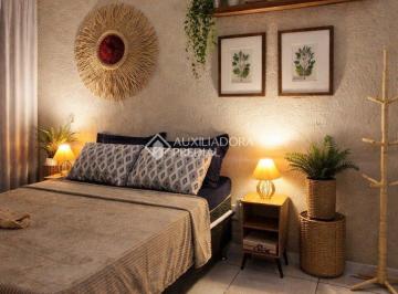 Casa · 60m² · 2 Quartos · 4 Vagas · Casa em Capão Novo