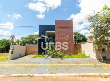 Comercial · 266m² · 10 Quartos · 10 Vagas · Imóvel comercial moderno