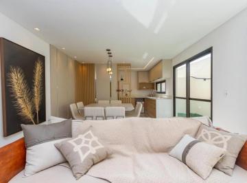 Casa · 144m² · 3 Quartos · 1 Vaga · Casa mobiliada com móveis planejados em condomínio fechado na melhor região de Santa Felicidade com