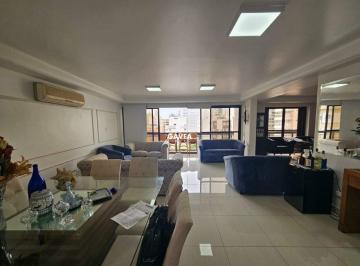 Apartamento · 340m² · 4 Quartos · 4 Vagas · Apartamento à venda no Gonzaga em Santos.