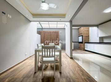 Casa · 125m² · 3 Quartos · 2 Vagas · Condomínio Saint Germain
