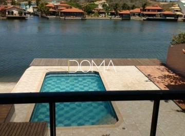 Casa · 240m² · 4 Quartos · 2 Vagas · Casa em Ogiva, Cabo Frio/RJ