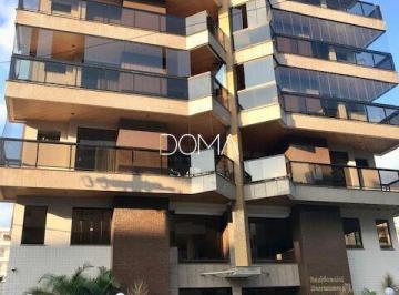 Apartamento · 120m² · 3 Quartos · 2 Vagas · Excelente Apartamento em Bairro nobre próximo a praia.