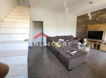 Casa · 60m² · 3 Quartos · 2 Vagas · Casa em  Rua Coelho Neto - São Salvador - Betim/MG
