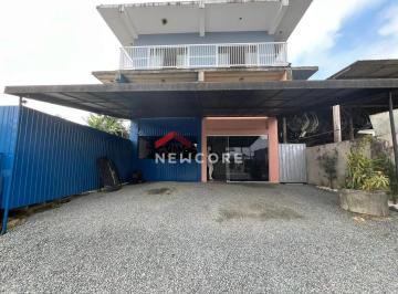 Casa · 500m² · 3 Quartos · 2 Vagas · Sobrado em  Araquari - Centro - Araquari/SC