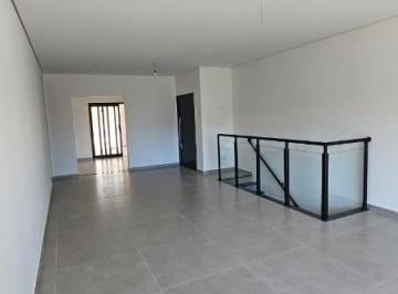 Foto 03 · Casa Térrea, nova, de alto padrão, em Condomínio com lazer completo de Clube! Ótima localização no C