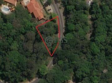 Terreno · 1460m² · Lindo lote de esquina próximo a administração e posto médico.