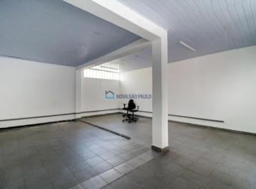 Comercial · 308m² · 4 Vagas · Sobrado de uso comercial de 308m² com salão de eventos, 6 banheiros e 4 vagas