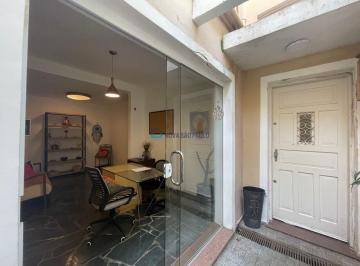 Casa · 185m² · 3 Quartos · 2 Vagas · Sobrado à venda no Campo Belo, 3 quartos