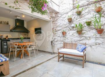 Casa · 110m² · 2 Quartos · 2 Vagas · Casa à venda Planalto Paulista, 2 suítes, 2 vagas e espaço gourmet, impecável