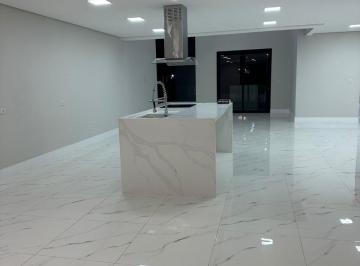 Casa · 382m² · 3 Quartos · 4 Vagas · Condomínio Morada da Serra