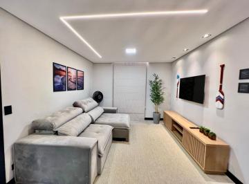 Apartamento · 57m² · 2 Quartos · 1 Vaga · Apto na Praia Grande Ubatuba SP Rua engenheiro João Ortiz contato 47988588615