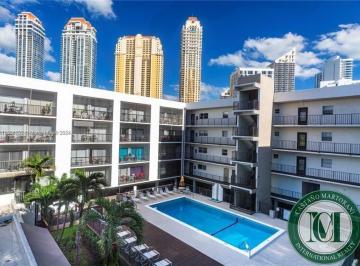 Foto 01 · Apartamento à venda em Sunny Isles Beach