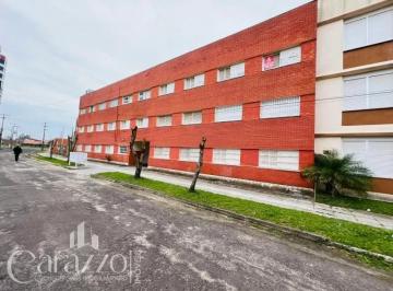Apartamento · 2 Quartos · 1 Vaga · Apartamento 02 dormitórios em Tramandaí