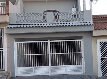 Apartamento · 190m² · 5 Quartos · 2 Vagas · Casa ampla de 190m em Rudge Ramos