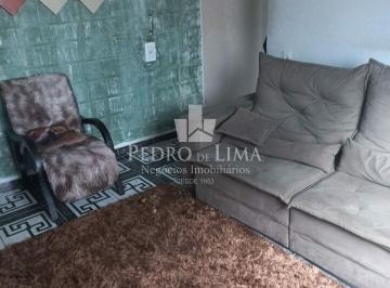 Casa · 200m² · 5 Quartos · 2 Vagas · Terreno com 4 casas para renda na Ponte Rasa