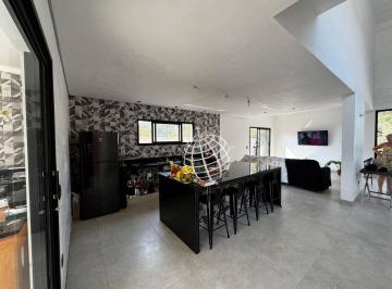 4701731c853e9d62a20da06c88ea83de806dec04 · Casa com 3 dormitórios à venda, 192 m² por R$ 1.380.000,00 - Bosque dos Eucalíptos - Atibaia/SP