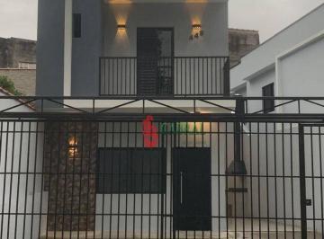 cc9dca996dcac71edf41c5a5bbc226abaa35f81d · Lindo sobrado com 3 Quartos à venda, 107m² - Jardim do Triunfo