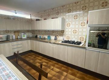 Casa · 300m² · 3 Quartos · 7 Vagas · CASA À VENDA RESIDENCIAL OU COMERCIAL - BAIRRO ANHANGABAU JUNDIAI/SP