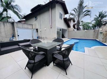 Casa · 120m² · 3 Quartos · 2 Vagas · Casa de condomínio, para venda e locação, em Juquehy.
