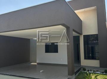 Casa · 3 Quartos · 2 Vagas · Imperdível! Casa com 3 Quartos e Suíte - Conforto e Praticidade!