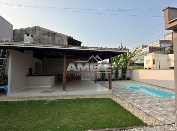 Casa · 100m² · 3 Quartos · 2 Vagas · Sobrado com 3 dormitórios sendo 1 suíte no Limoeiro em Brusque SC