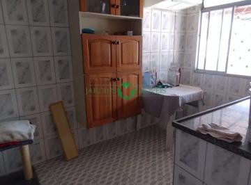 Casa · 200m² · 4 Quartos · Casa à venda - em Santa Cruz