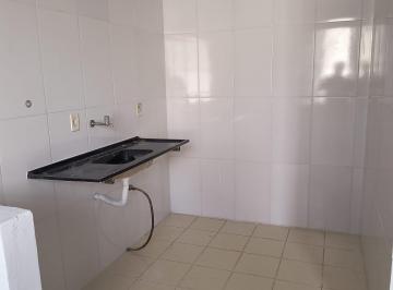 Apartamento · 42m² · 2 Quartos · 1 Vaga · Apto 2 Qtos, sala , cozinha com área de serviço e estacionamento localizado  Jardim Cerrado 7 Condom