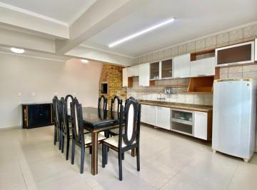 Casa · 243m² · 4 Quartos · 3 Vagas · Casa sobrado com 4 quartos, 1 suíte master, 3 vagas no Sarandi, pertinho da Casso Centerlar