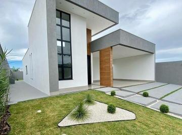Casa de 3 quartos, Gama · LINDA CASA ALTO PADRÃO EM PONTE ALTA