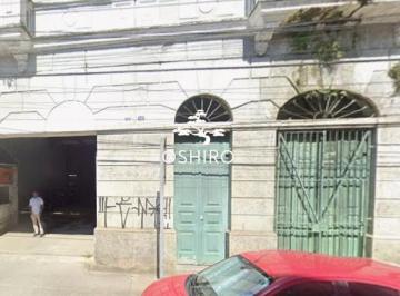 Comercial · 2500m² · 90 Vagas · Galpão para locação no Centro de Santos