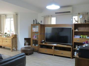 Casa · 210m² · 3 Quartos · 4 Vagas · Casa em Condomínio à venda No Planalto Paulista - 3 suítes - 4 vagas