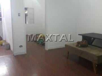 Casa · 200m² · 3 Quartos · 1 Vaga · Casa na região do Parque Peruche com 200m², com 3 dormitórios, 2 banheiros e 2 vagas.