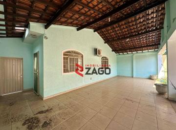 2c3047e9df63bbda160e3672e88705f18ee04451 · Casa com 3 dormitórios à venda, 317 m² por R$ 500.000,00 - Boa Vista - Uberaba/MG