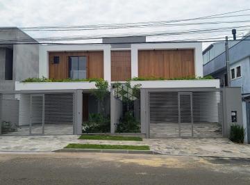 Casa · 174m² · 3 Quartos · 2 Vagas · Sobrado 3 suítes com vaga coberta no bairro Bela Vista