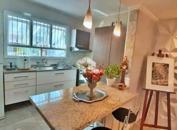 132993_i0a1GC1M6156_132993653ff4ac240bf.jpg · Casa de 4 quartos, 1suíte com banheira de hidro massagem e 2 vagas de garagem