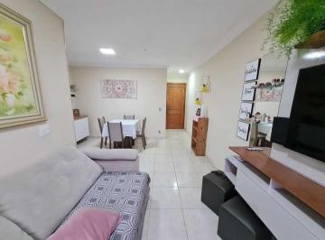 Apartamento · 70m² · 3 Quartos · 1 Vaga · Vende ótimo apartamento em Santo André com 70 m2, 03 dormitórios, andar alto, vi