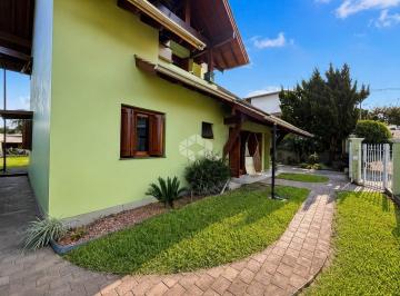 Casa · 245m² · 3 Quartos · CASA COM 3 DORMITÓRIOS