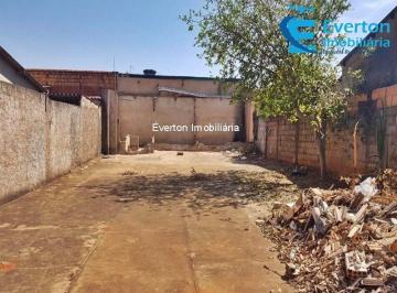 Foto 03 · Lote Murado 250m² no Bairro São Jorge/ Parque das Seringueiras, em Uberlândia-MG;
