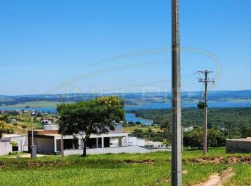 Terreno , Itaí · Terreno 530 m2 há 2 quadras do Iate Clube e da água, c/ vista para represa