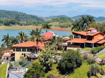Rural de 8 quartos, Igaratá · Linda chácara pé na água, em condomínio fechado em Igaratá - SP