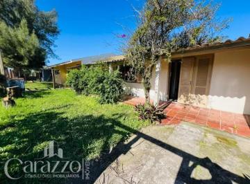 Apartamento · 3 Quartos · 1 Vaga · Casa 03 dormitórios a 250 metros do mar
