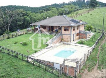 Rural · 240m² · 3 Quartos · 4 Vagas · Fazenda a venda em Campo Largo/PR - Bairro Três Córregos